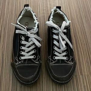 Guess Men’s sneaker brown